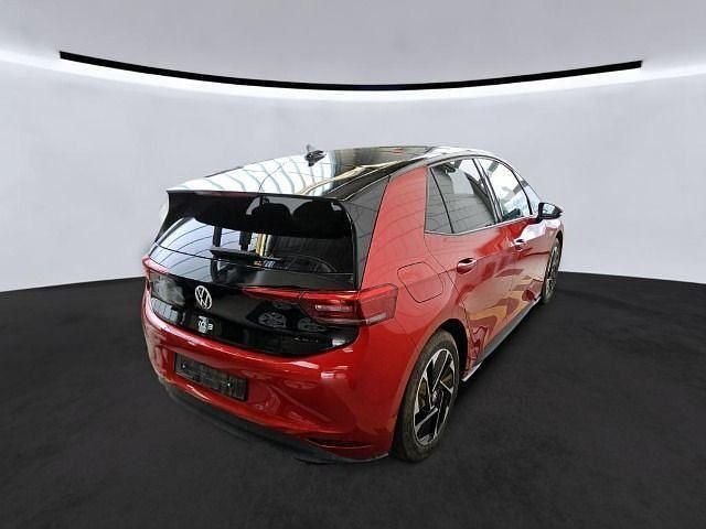 Gebraucht VW ID.3 Pro 150 kW (204 PS) 2022 Kings red metallic Kleinwagen