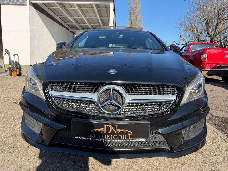 Gebraucht Mercedes CLA200 156 PS (114 kW) 2016 Schwarz Limousine