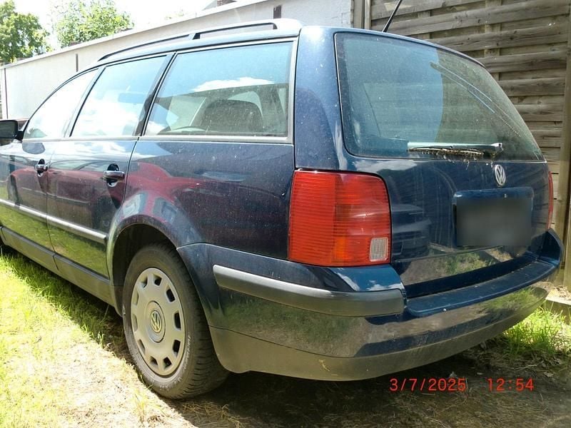 Brugt VW Passat 74 HK (54 kW) 1997 Blå Stationcar
