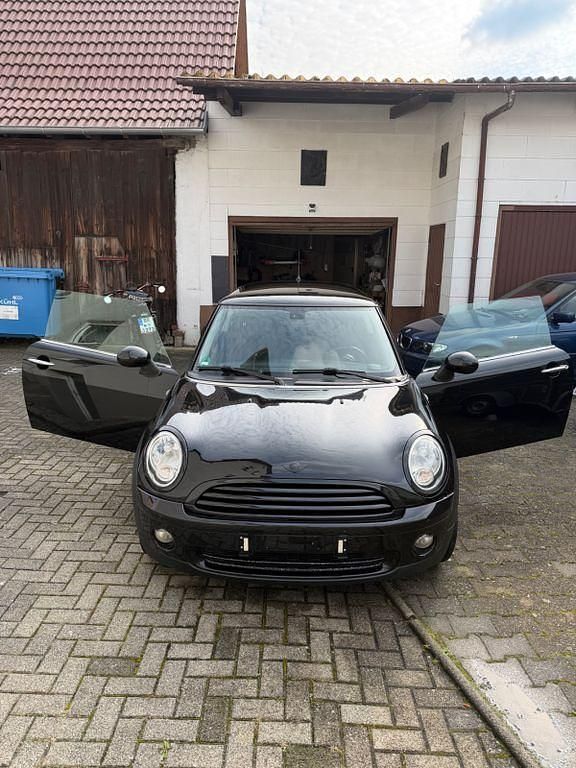 Gebraucht Mini ONE 95 PS (69 kW) 2009 Schwarz Kleinwagen