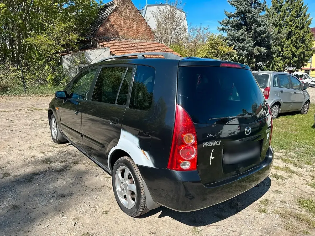 Second-hand Mazda Premacy 131 CP (96 kW) 2004 Negru Monovolum