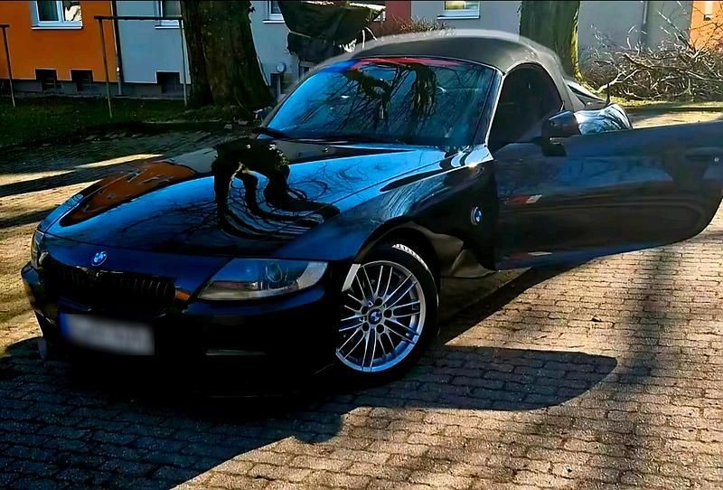 Gebraucht BMW Z4 150 PS (110 kW) 2007 Schwarz Cabrio