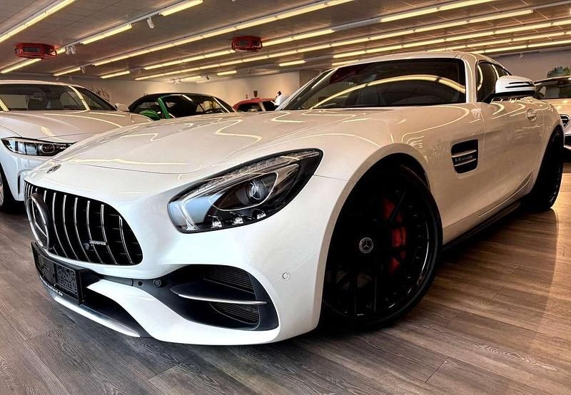 Designo diamantweiß bright Gebraucht 2017 Mercedes AMG GT AMG Coupé | 86.600 € - Bild 1/4