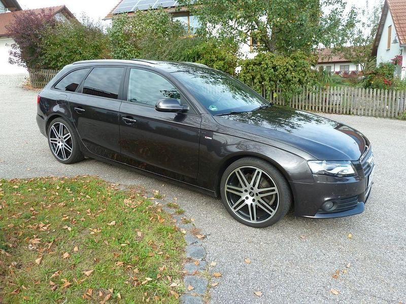 Gebraucht Audi A4 Ambition 143 PS (105 kW) 2010 Schwarz Kombi