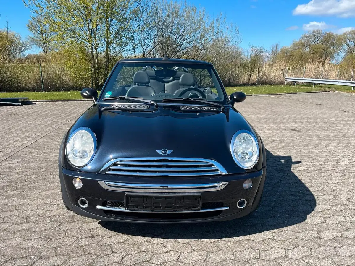 Usata Mini Cooper Cabriolet 90 CV (66 kW) 2007 Nero Cabrio