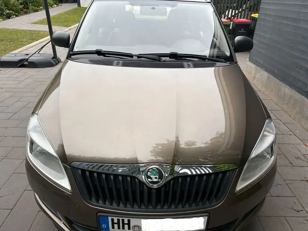 Gebraucht Skoda Roomster Plus Edition 69 PS (50 kW) 2013 Braun Van / Kleinbus