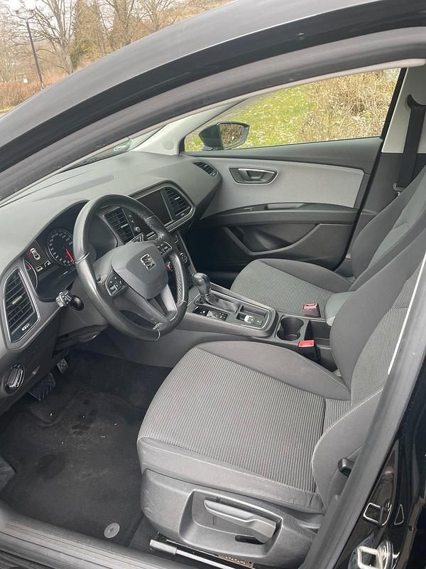 Usata Seat Leon 110 CV (80 kW) 2017 Nero Berlina