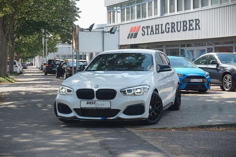 Weiß Gebraucht 2015 BMW M135 Performance Kleinwagen | 21.490 € (Fairer Preis) - Bild 1/4