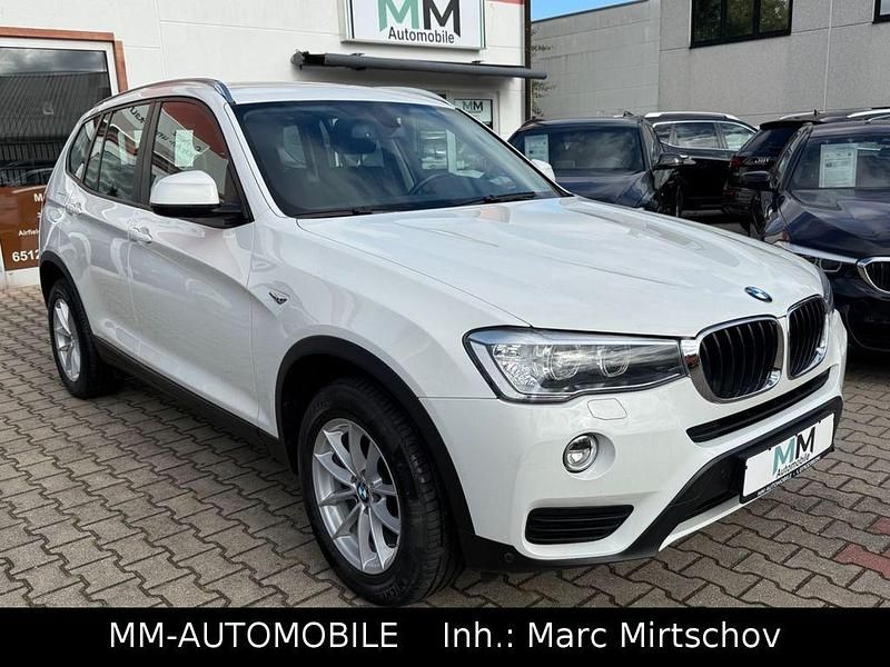 Alpinweiss iii Gebraucht 2015 BMW X3 Sport Line SUV | 15.990 € (Fairer Preis) - Bild 1/4