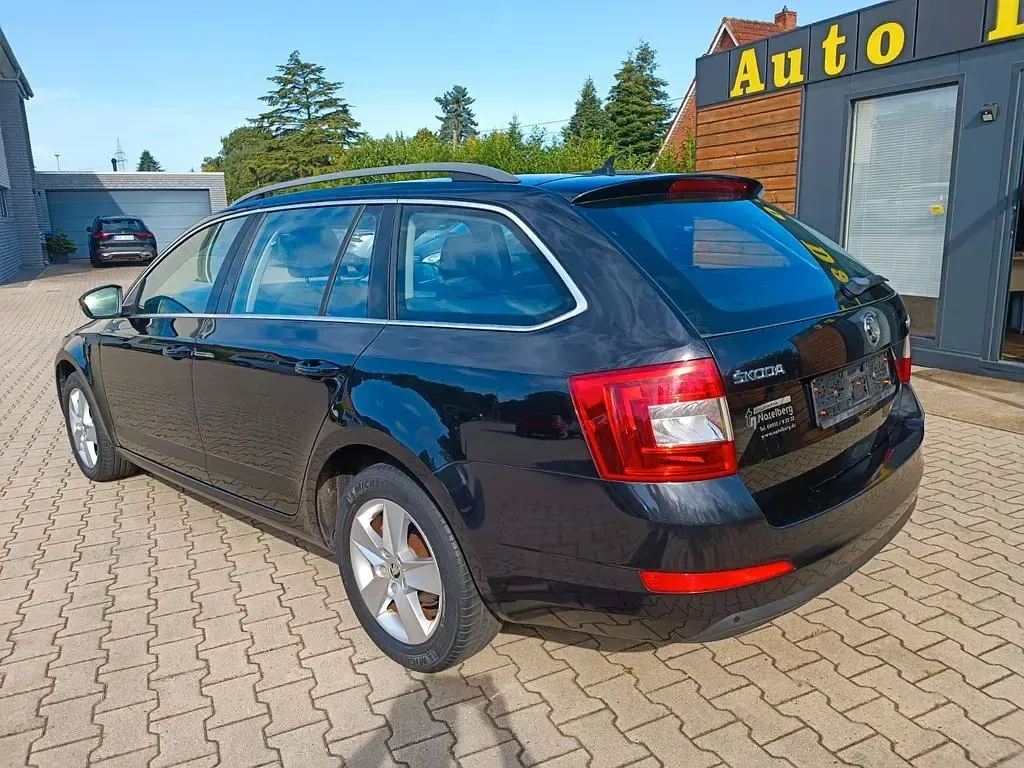 Gebraucht Skoda Octavia 110 PS (80 kW) 2015 Schwarz Kombi