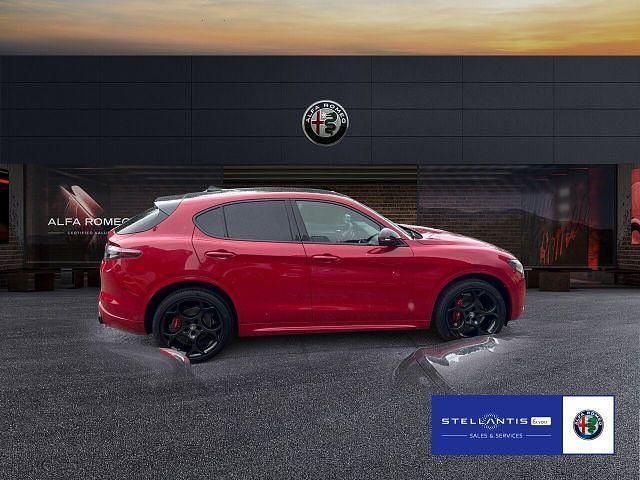 Gebraucht Alfa Romeo Stelvio 280 PS (205 kW) 2025 Schwarz SUV