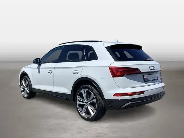 Gebraucht Audi Q5 Ambiente 204 PS (150 kW) 2022 Gletscherweiß metallic SUV