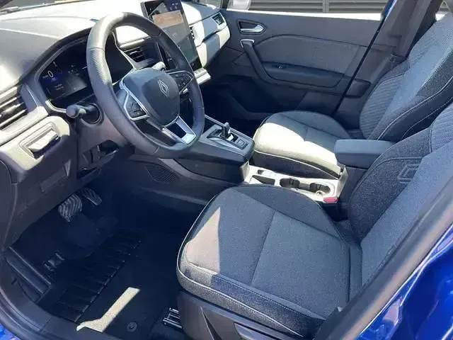 Neu Renault Captur Techno 158 PS (116 kW) 2025 Schwarz SUV