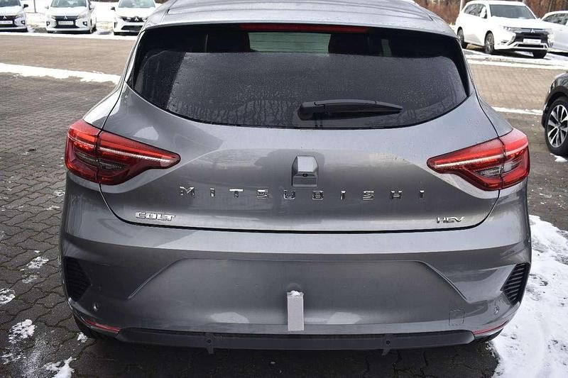 Neu Mitsubishi Colt Plus 91 PS (66 kW) 2025 Achatgrau Kleinwagen