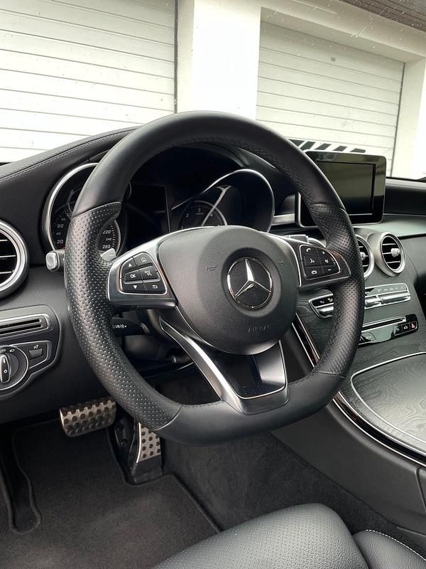 Gebraucht Mercedes C250 AMG line 204 PS (150 kW) 2016 Schwarz Kombi