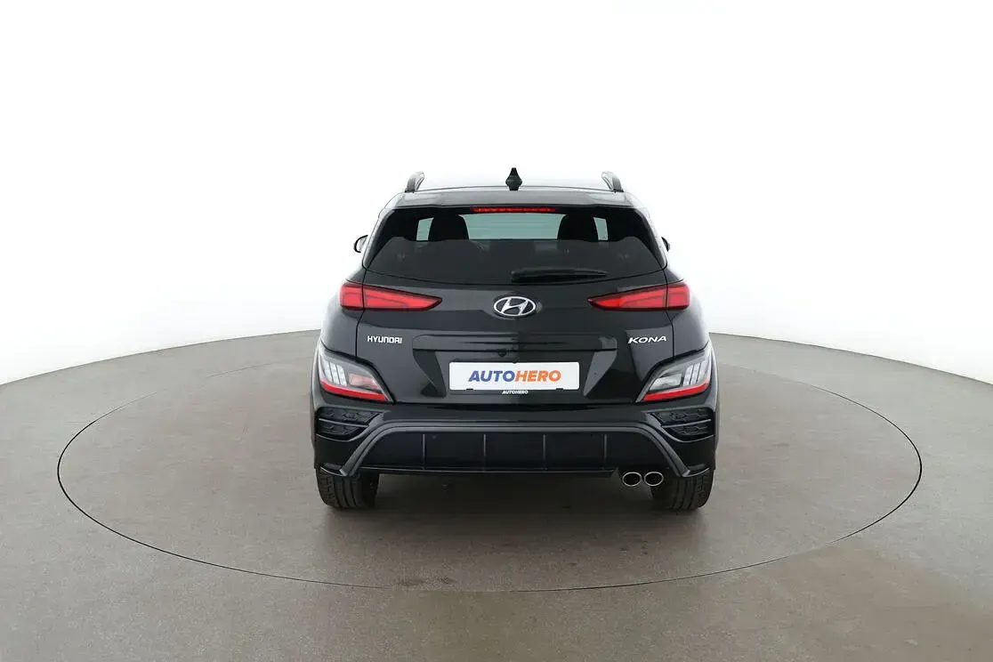Gebraucht Hyundai Kona N Line 199 PS (146 kW) 2023 Schwarz SUV