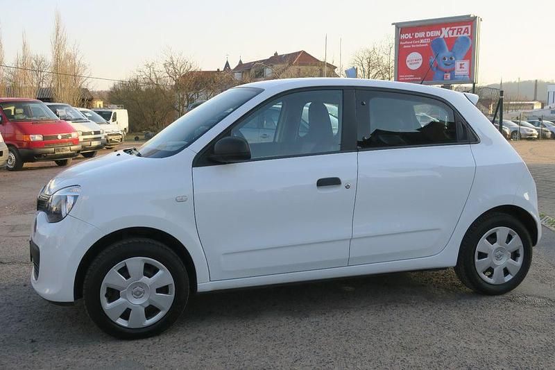 Używany Renault Twingo Life 69 KM (50 kW) 2017 Biały Hatchback