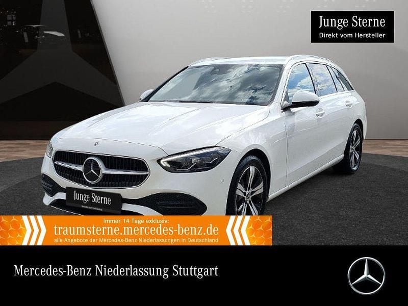 Weiß Gebraucht 2023 Mercedes C220 Limousine | 33.990 € (Guter Preis) - Bild 1/3