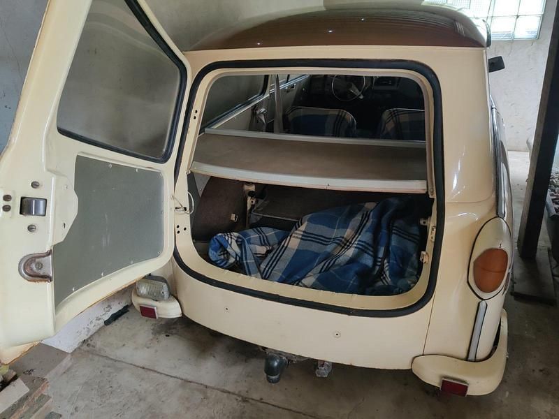Gebraucht Trabant 600 26 PS (19 kW) 1965 Weiß Kombi
