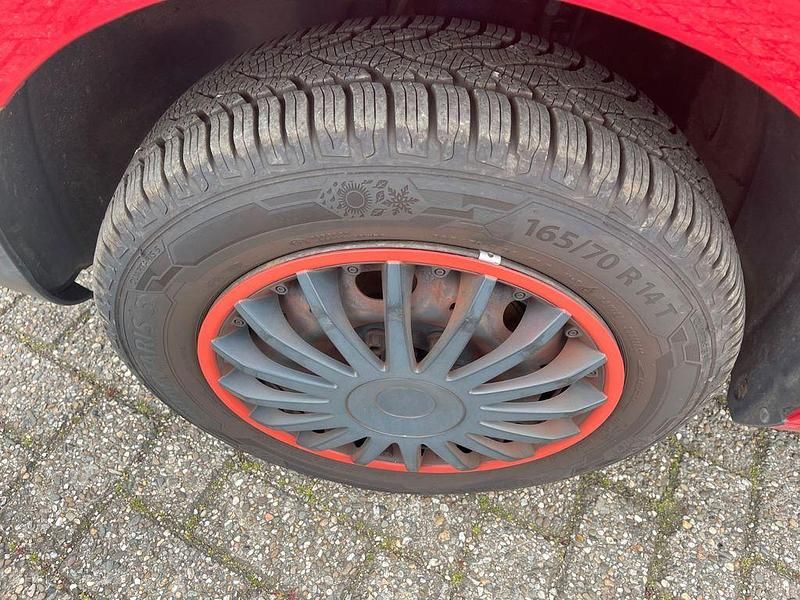 Gebraucht VW Fox Basis 54 PS (39 kW) 2006 Rot Kleinwagen