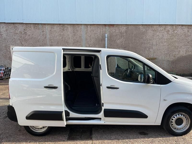 Gebraucht Citroën Berlingo 75 PS (55 kW) 2019 Weiß Van / Kleinbus
