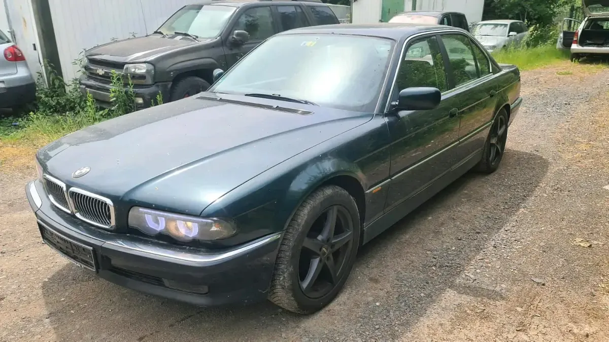 Gebraucht BMW 728 193 PS (141 kW) 1997 Grün Limousine