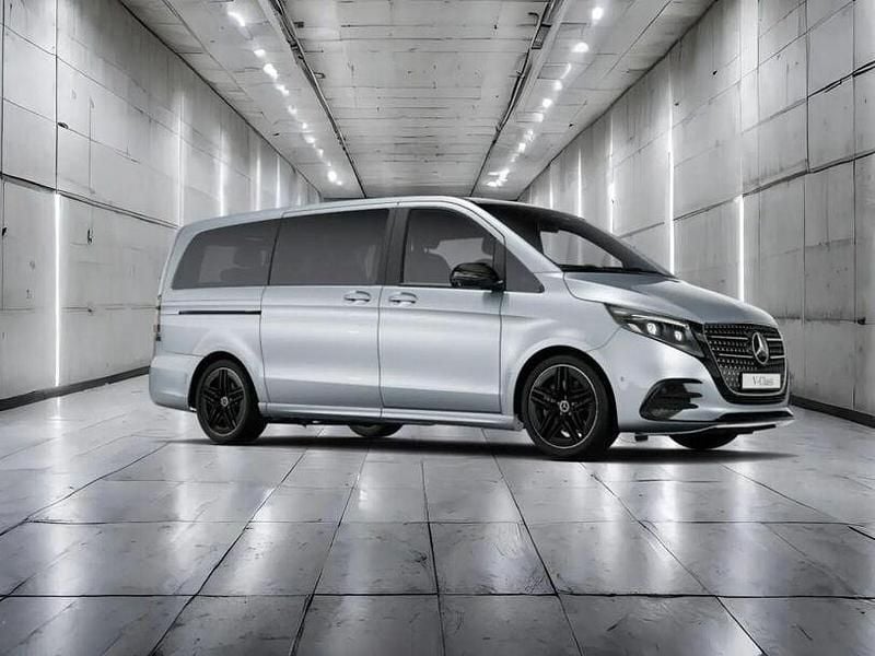 Gebraucht Mercedes V300 Style 237 PS (174 kW) 2025 Silber Van / Kleinbus