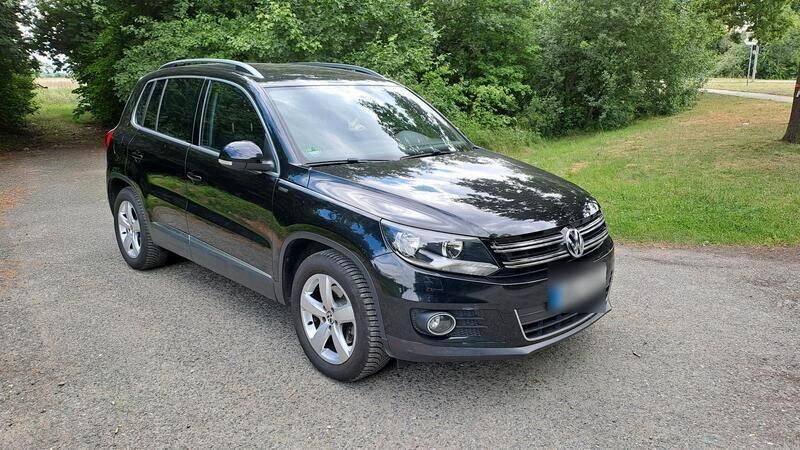 Schwarz Gebraucht 2016 VW Tiguan LOUNGE SUV | 13.000 € (Superpreis) - Bild 1/4