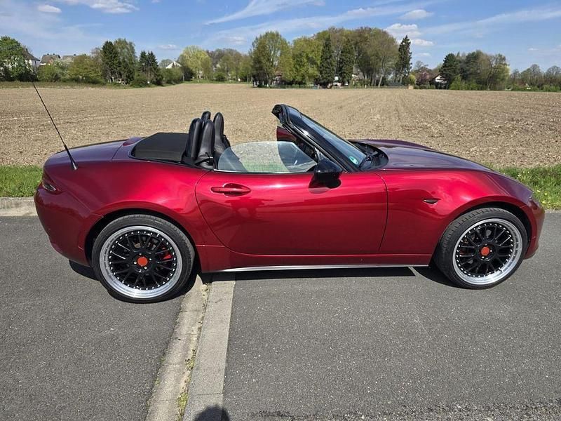 Gebraucht Mazda MX5 184 PS (135 kW) 2018 Rot Cabrio