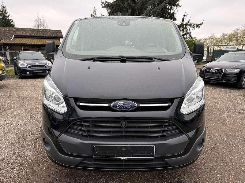 Gebraucht Ford Tourneo Titanium 125 PS (91 kW) 2015 Schwarz Van / Kleinbus