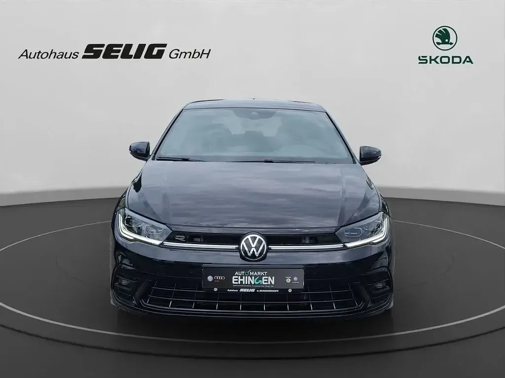 Gebraucht VW Polo R-line 95 PS (69 kW) 2022 Deep black perleffekt Kleinwagen