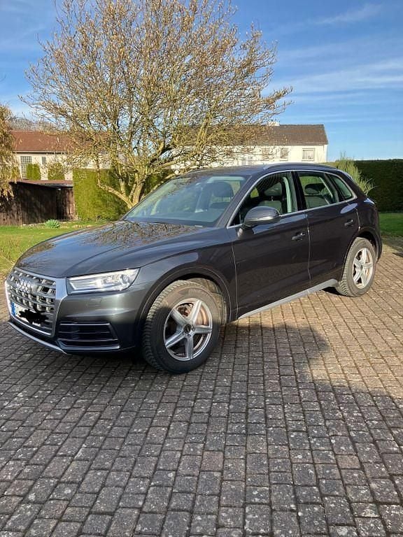 Gebraucht Audi Q5 150 PS (110 kW) 2018 Grau SUV