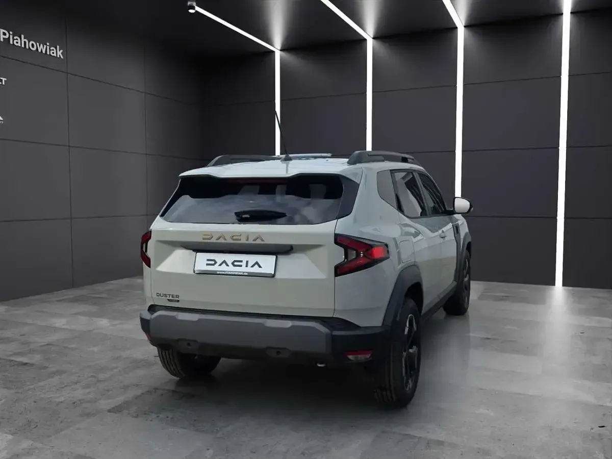Neu Dacia Duster Extreme 158 PS (116 kW) 2026 Beige SUV