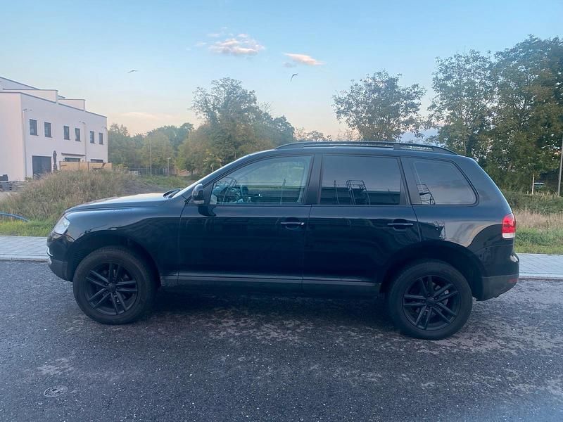 Schwarz Gebraucht 2006 VW Touareg SUV | 3.800 € - Bild 1/4