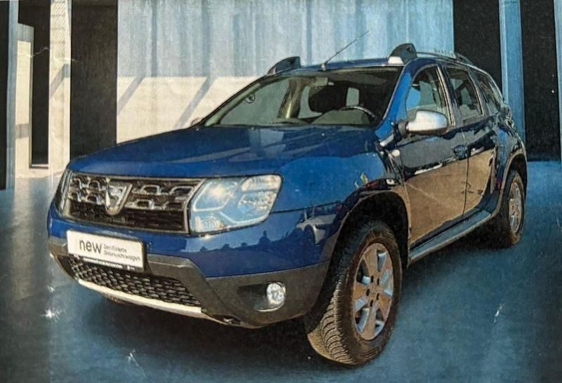 Blau Gebraucht 2015 Dacia Duster Lauréate SUV | 9.700 € (Guter Preis) - Bild 1/1