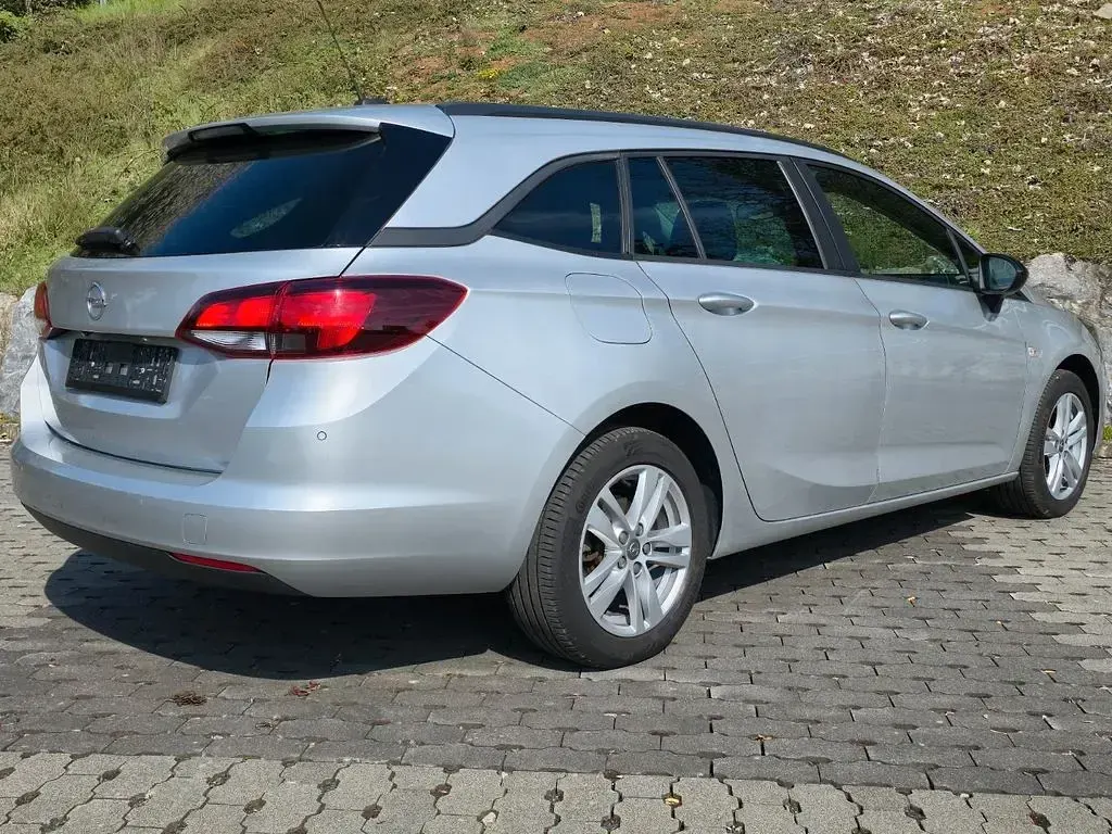Gebraucht Opel Astra 122 PS (89 kW) 2021 Silber Kombi
