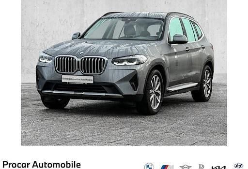 Gebraucht BMW X3 Sport Line 197 PS (144 kW) 2023 Grau SUV