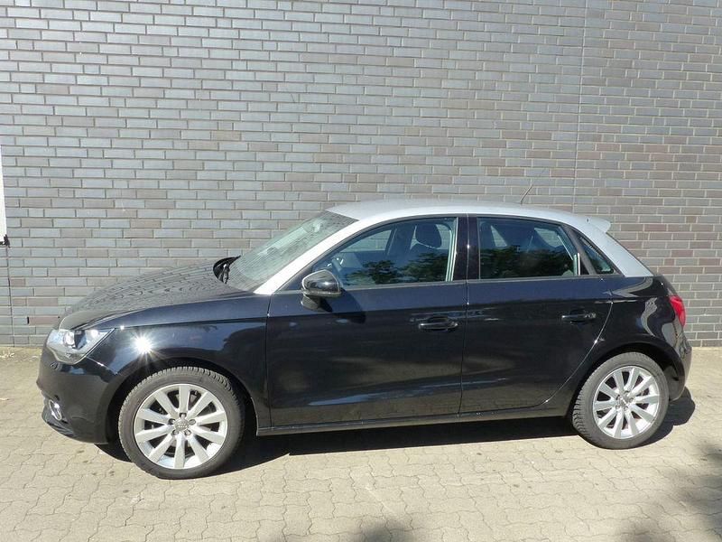 Schwarz Gebraucht 2013 Audi A1 Sportback Ambition Kleinwagen | 12.500 € (Fairer Preis) - Bild 1/4