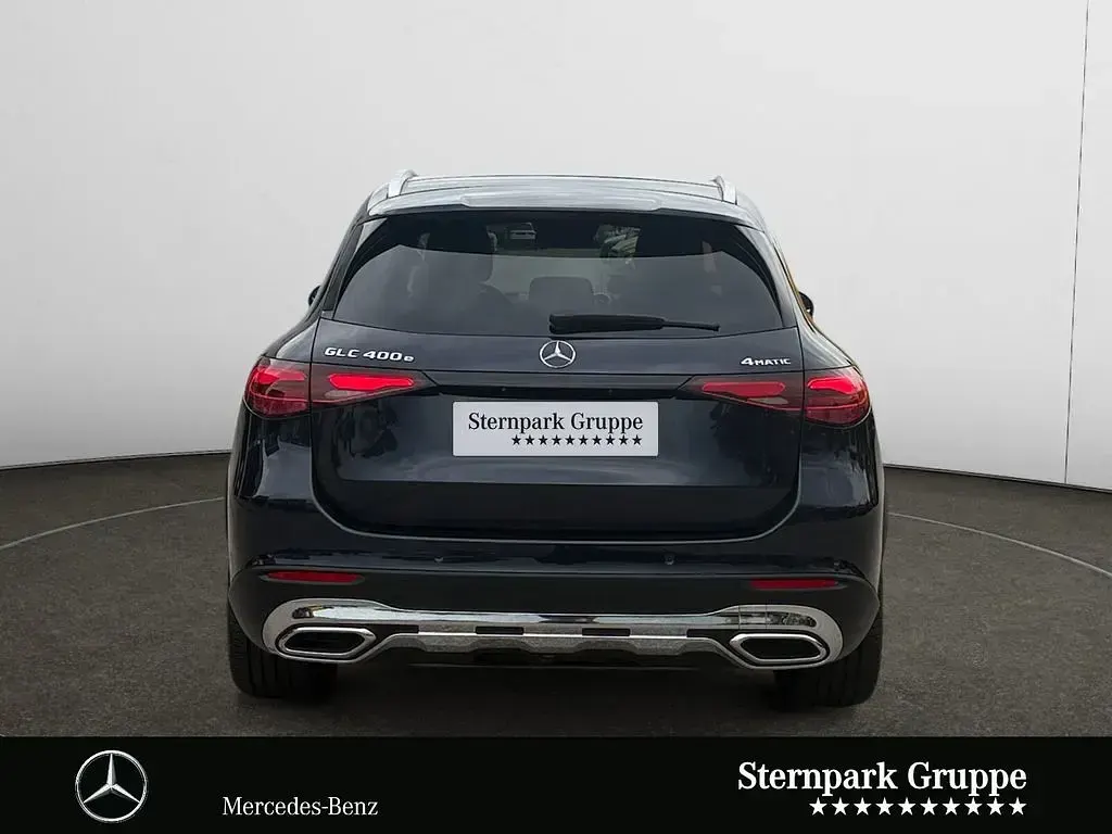 Gebraucht Mercedes GLC400d 252 PS (185 kW) 2024 Lack nautikblau SUV