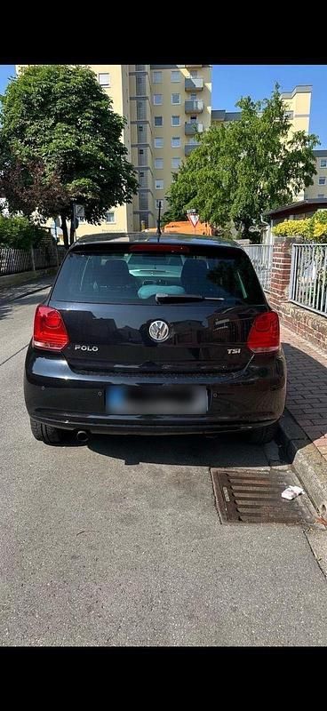 Gebraucht VW Polo Life 90 PS (66 kW) 2013 Schwarz Kleinwagen