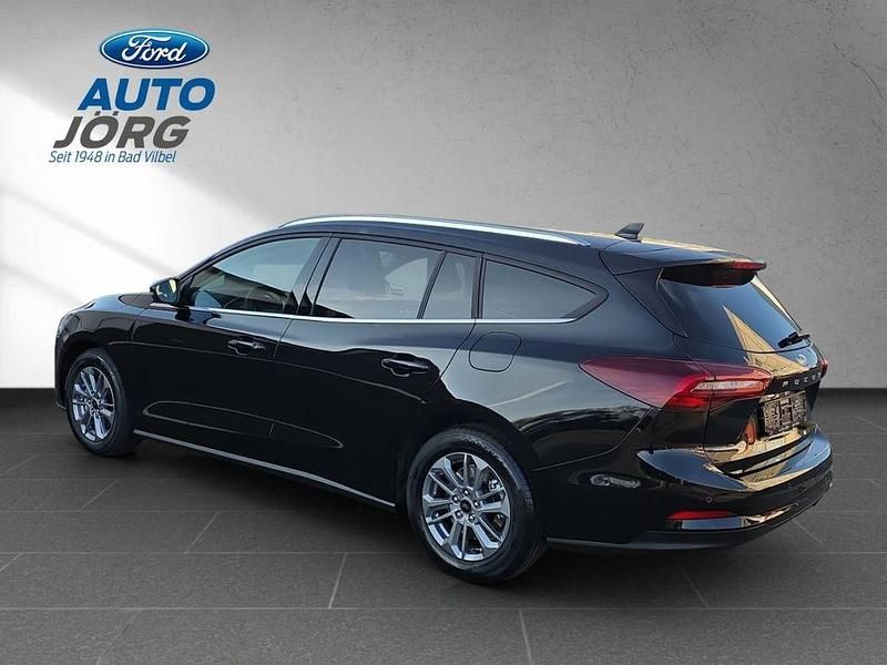 Neu Ford Focus Titanium X 155 PS (114 kW) 2025 Schwarz Kombi