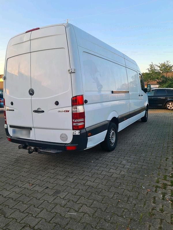 Używany Mercedes Sprinter 163 KM (119 kW) 2012 Biały