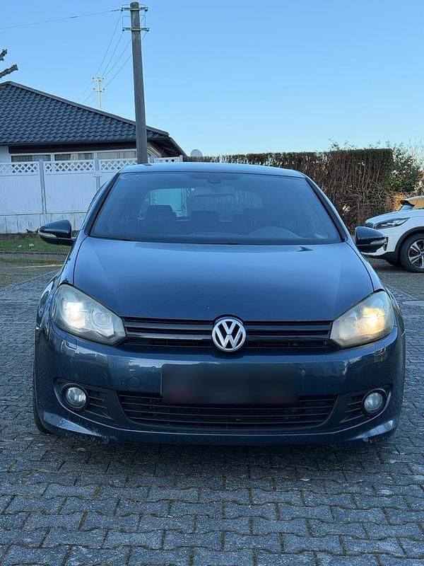 Gebraucht VW Golf R-line 160 PS (117 kW) 2010 Blau Coupé