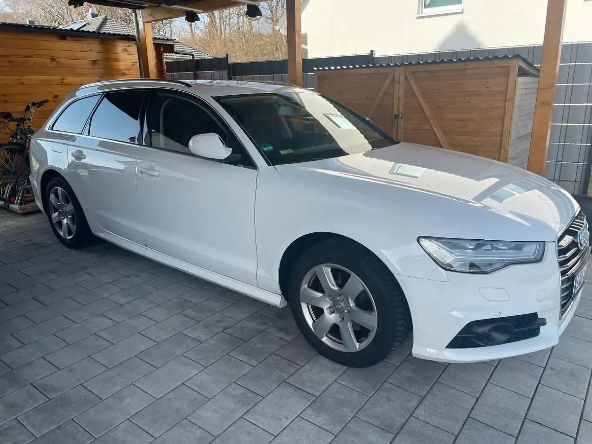 Gebraucht Audi A6 Ambiente 190 PS (139 kW) 2016 Weiß Kombi