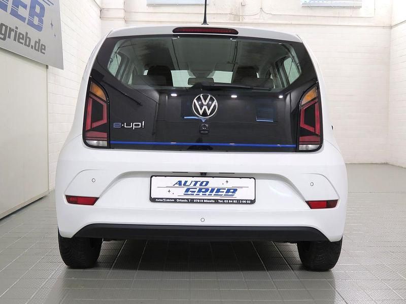 Gebraucht VW e-up! 61 kW (83 PS) 2021 Weiß Kleinwagen