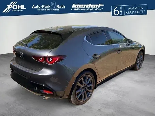 Neu Mazda 3 Exclusive-Line 140 PS (102 kW) 2026 Grau Limousine