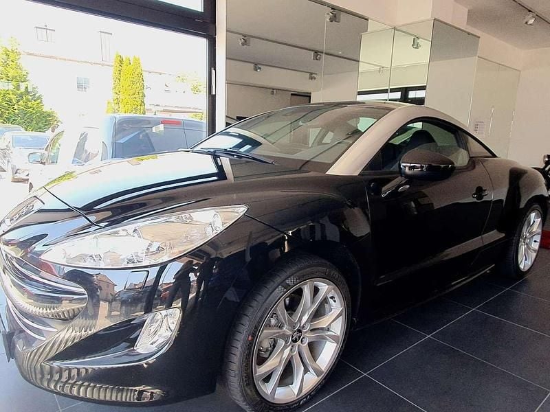 Gebraucht Peugeot RCZ Basis 156 PS (114 kW) 2013 Schwarz perla nera/metallic Coupé