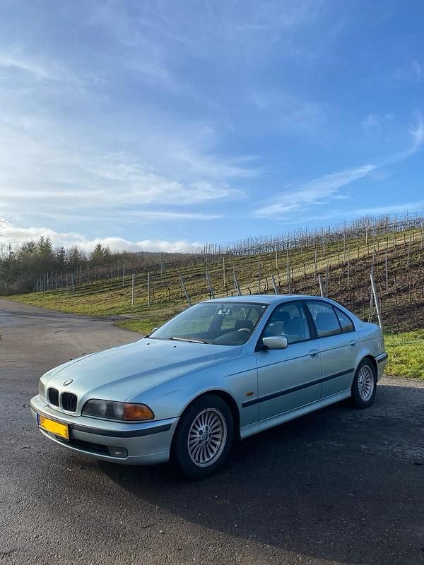 Gebraucht BMW 528 193 PS (141 kW) 1996 Limousine