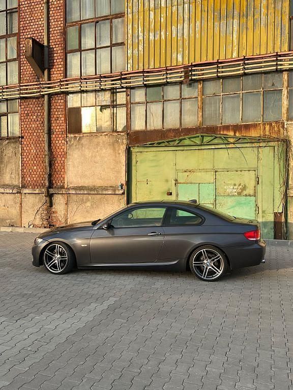 Gebraucht BMW 335 Performance 306 PS (225 kW) 2006 Grau Coupé