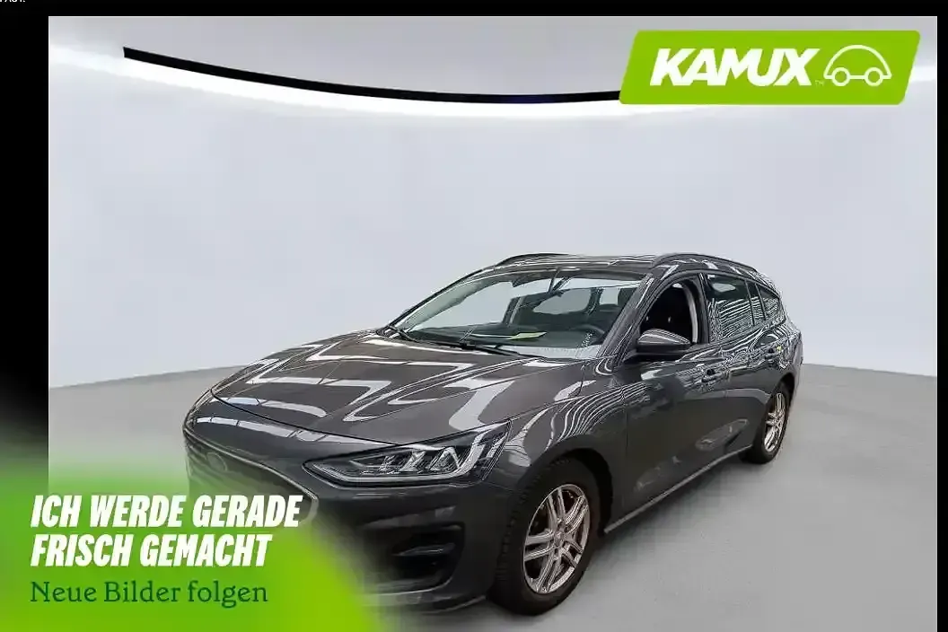 Gebraucht Ford Focus 120 PS (88 kW) 2023 Silber / grau Kombi
